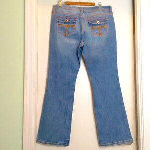 'Stretch Low-Rise Boot' Jeans * Buttoned Back Flap Pockets * Fun Stitching Sz16